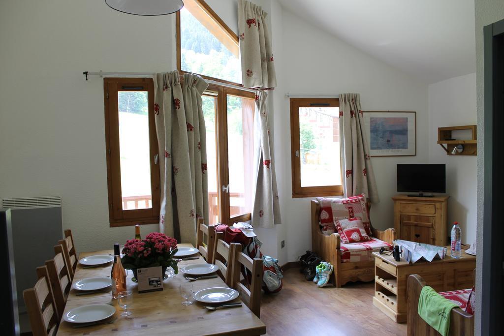 Residence Grand Bois Cles Blanches La Tania Rom bilde