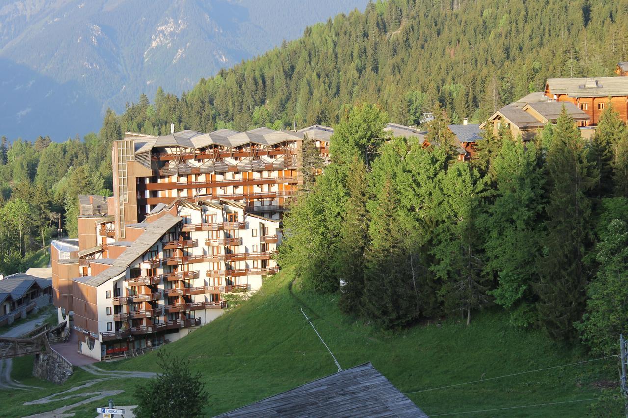 Residence Grand Bois Cles Blanches La Tania Eksteriør bilde
